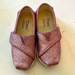 Sparkly Toms Pink Glitter shoes - Toddler Size 7